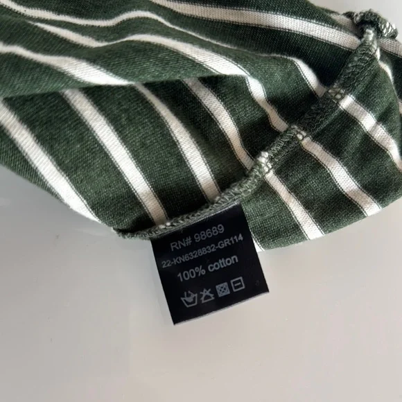 Todd Snyder Green & White T-Shirt - Picture 4 of 4